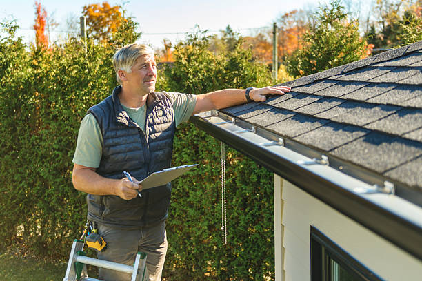 Professional Emergency Roof Repair technician working in Norfolk, CT